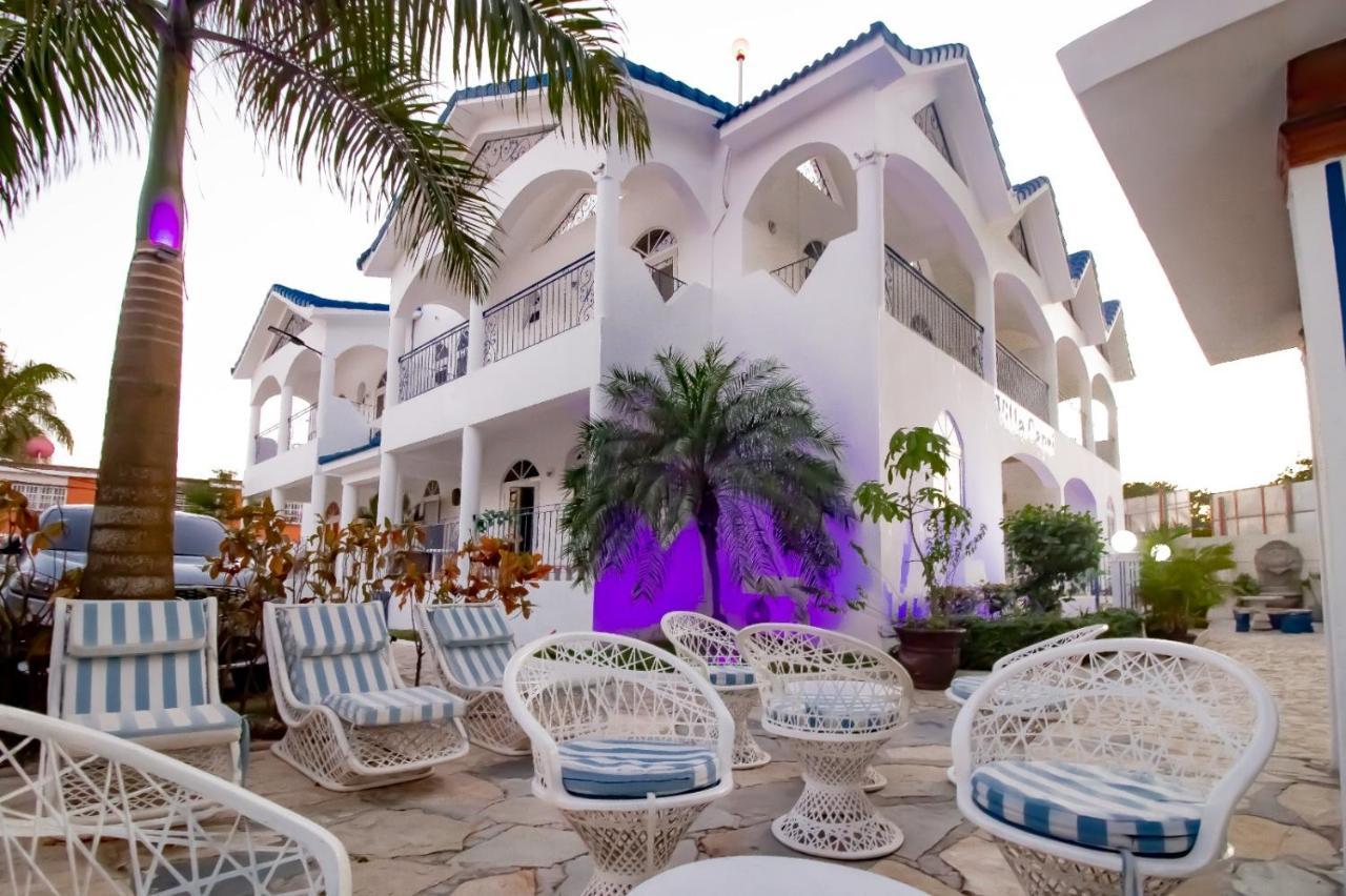 Capri Boca Chica