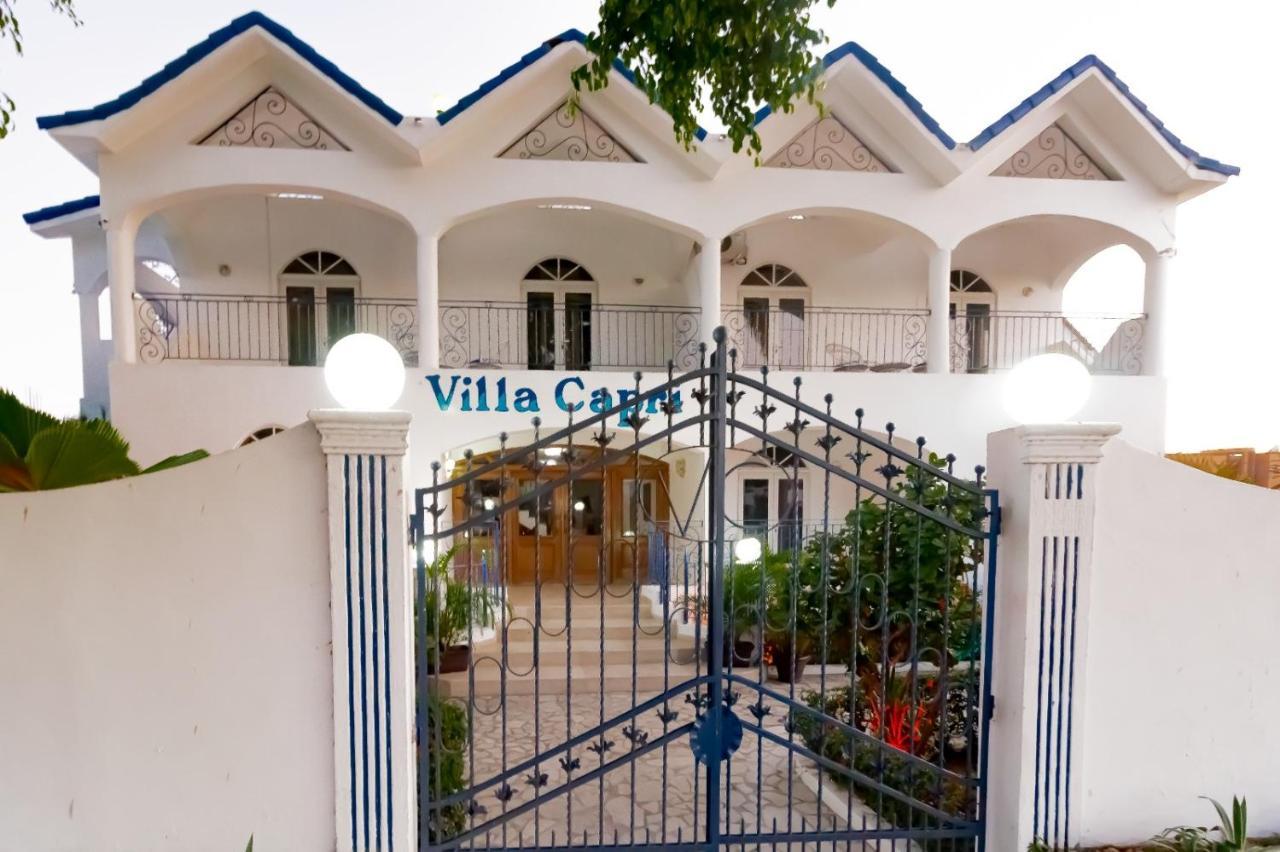 Aparthotel Capri