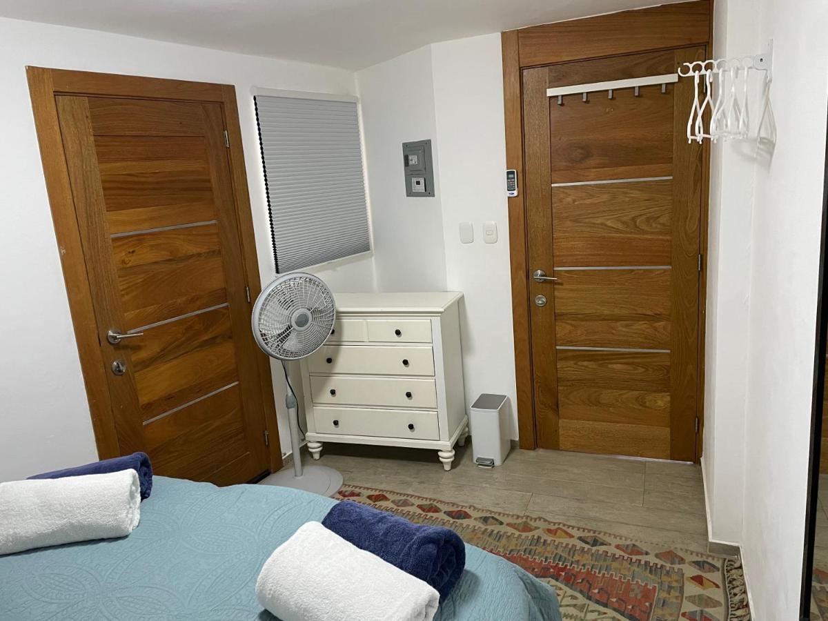 Apartment Kite Oceanfront 1st Row Two Bedrooms And Patio *