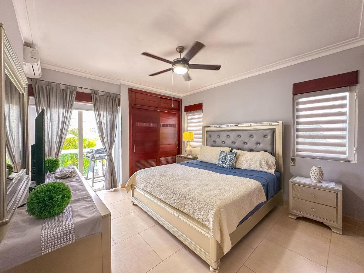 Incredible 3 Bedroom Penthouse W Bbq & Jacuzzi * Punta Cana