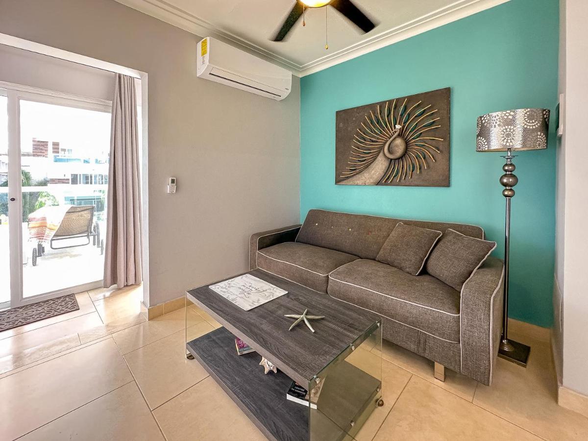 Incredible 3 Bedroom Penthouse W Bbq & Jacuzzi * Punta Cana