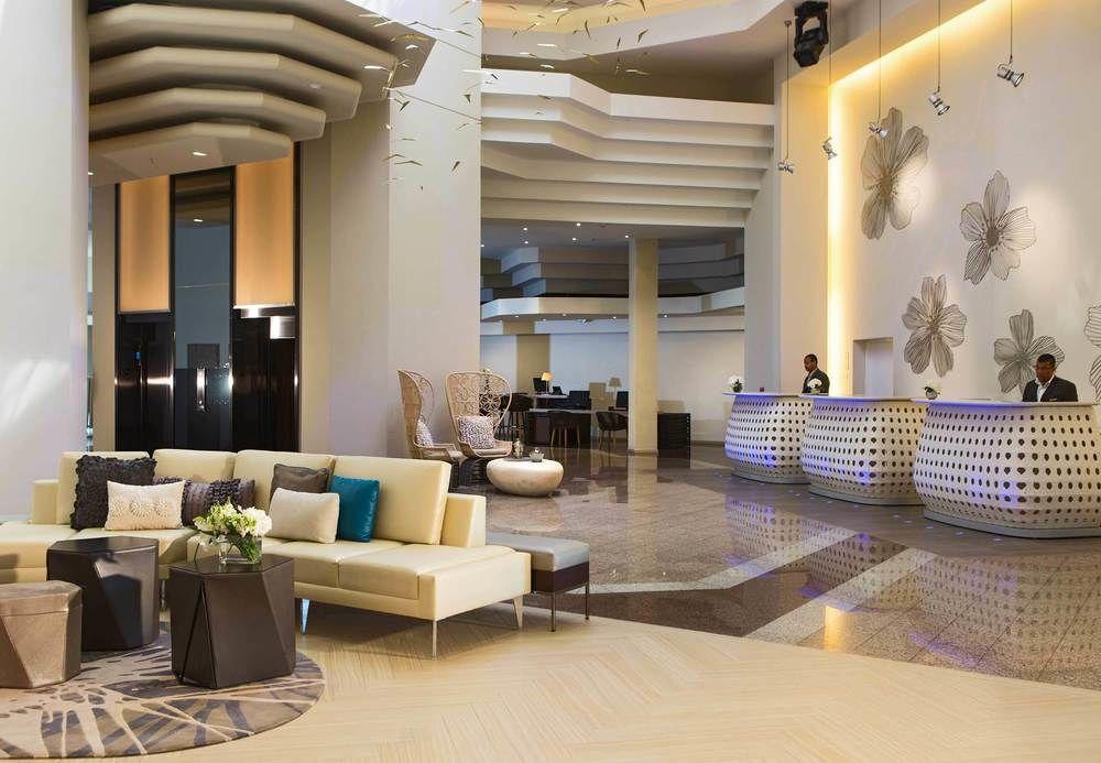 Hotel Renaissance Jaragua & Casino 4*