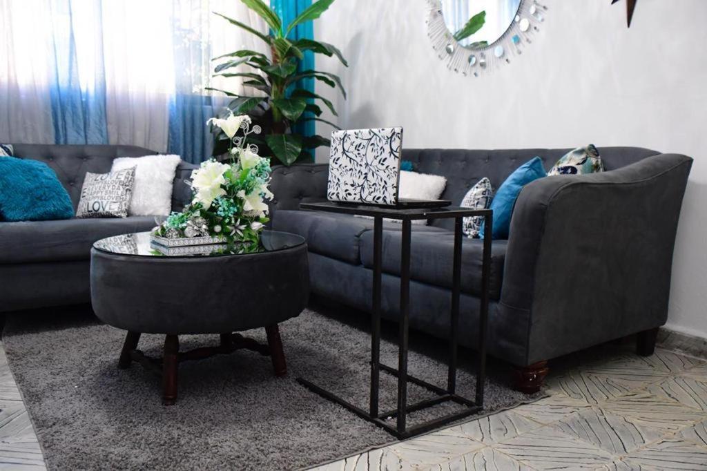Entero En Tios 1 Y 2 Apartment Samana