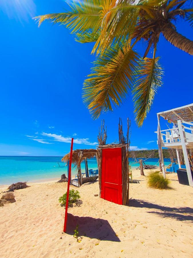 Hotel Bluemare Ecohotel Frente A La Playa Ensendada Punta Rucia