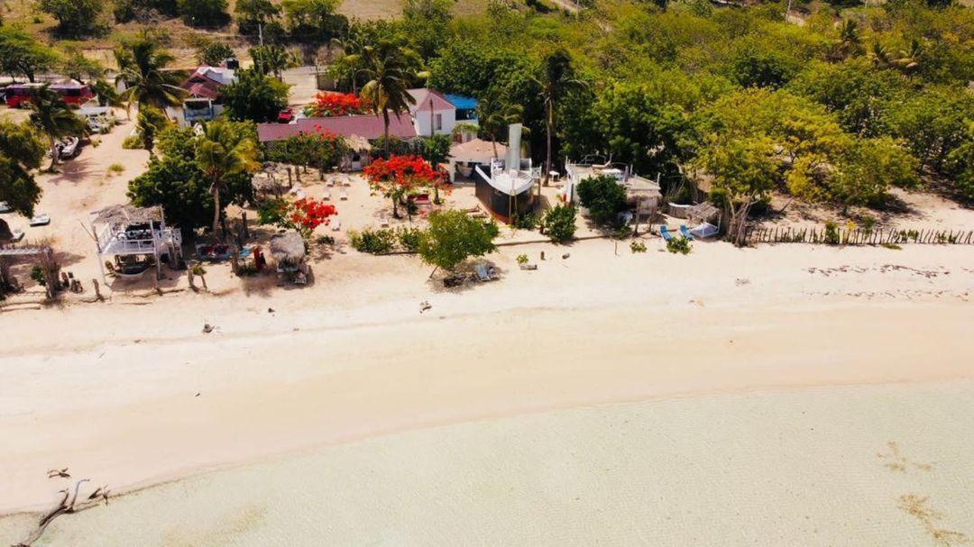 Bluemare Ecohotel Frente A La Playa Ensendada Punta Rucia