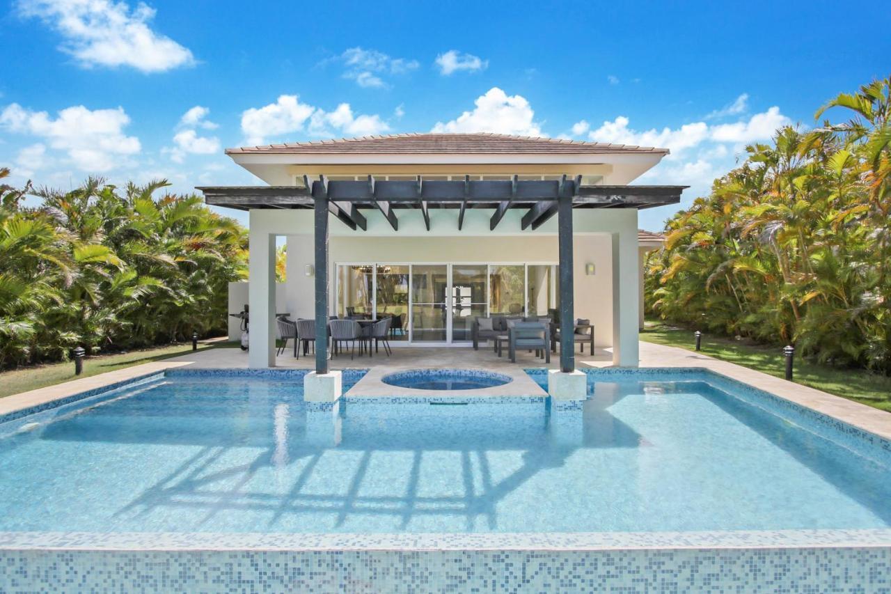Stunning 3-bedroom With Pool, Jacuzzi And Maid Near Bavaro Villa Punta Cana