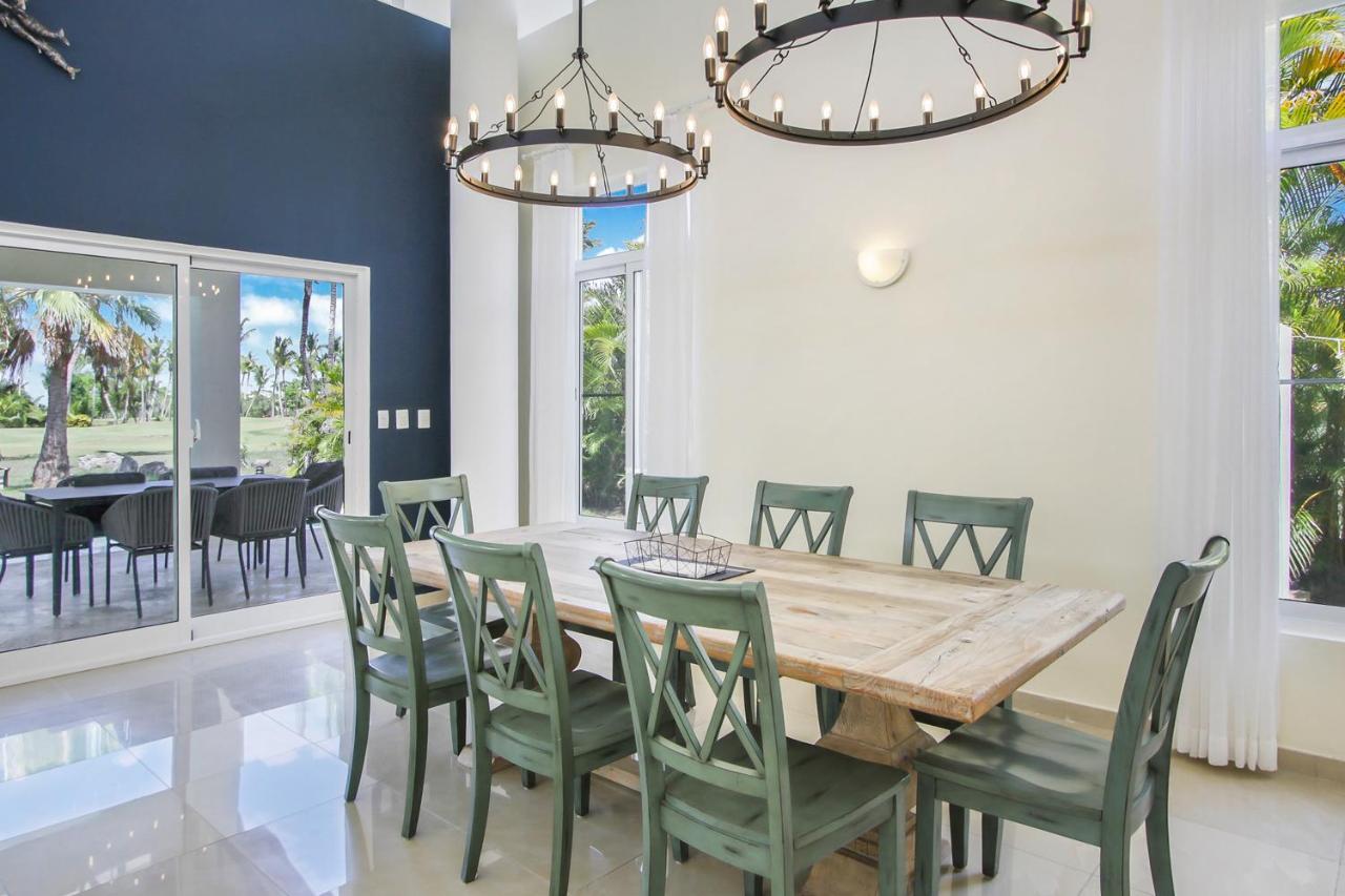 Stunning 3-bedroom With Pool, Jacuzzi And Maid Near Bavaro