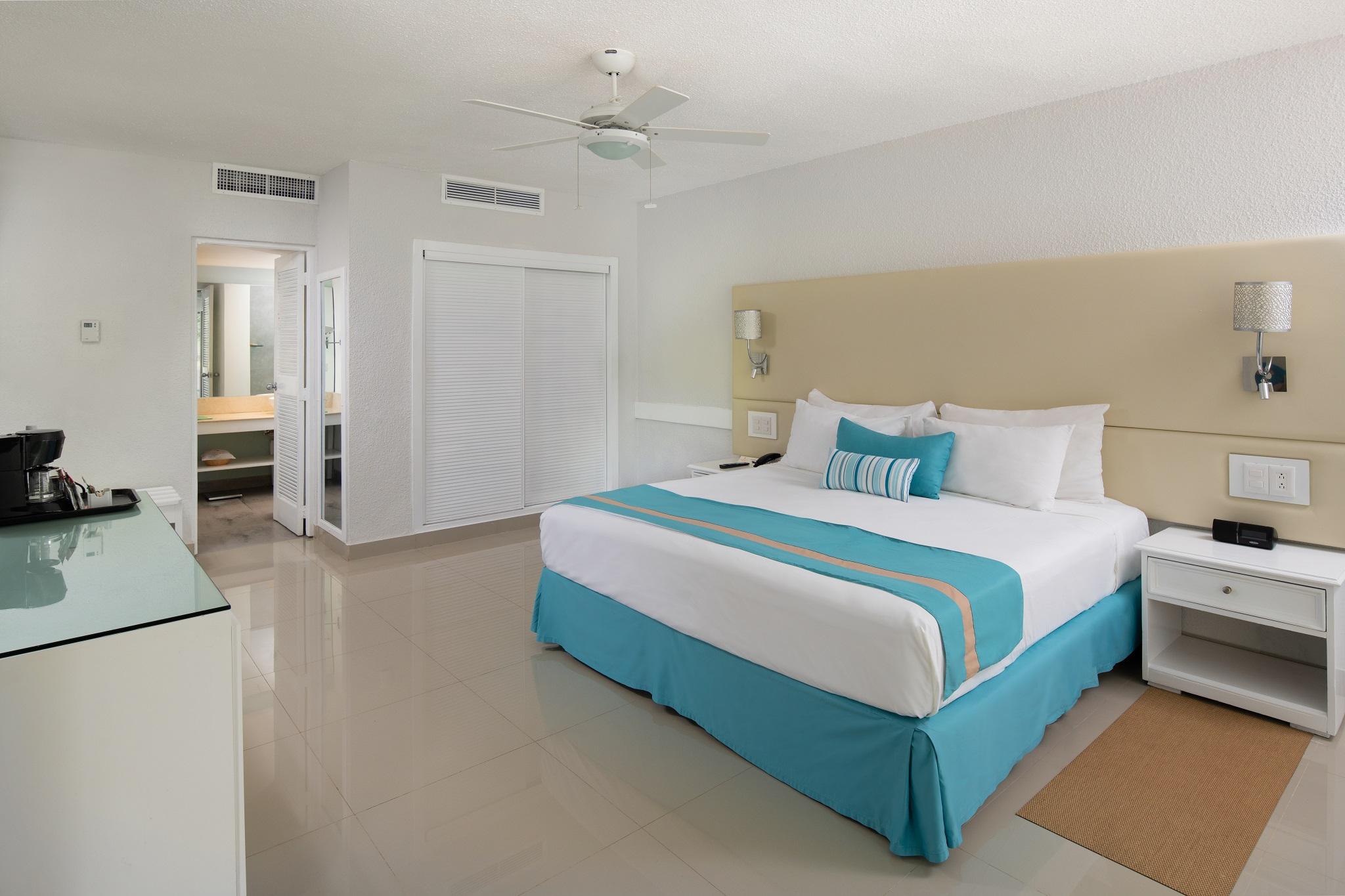 Sunscape Resort