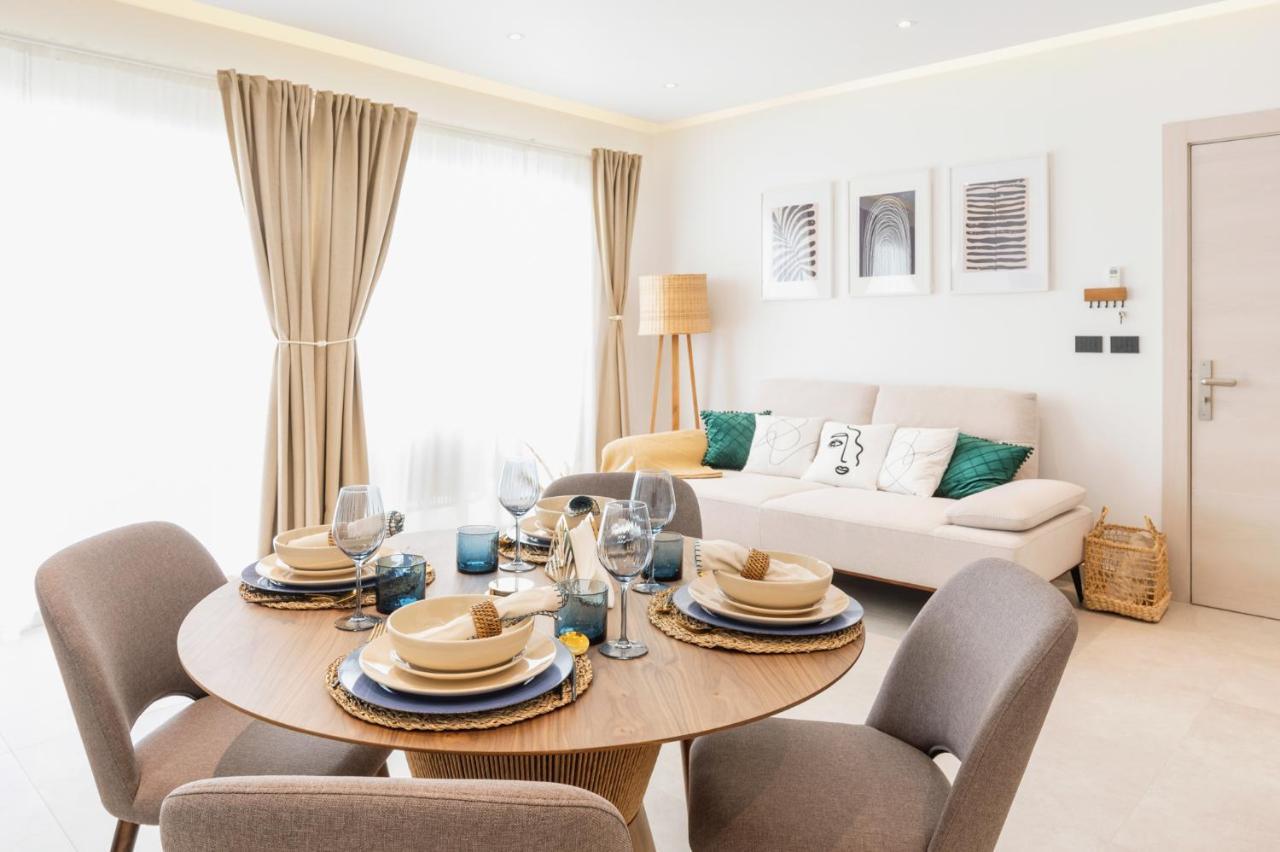 Apartment Aqua Esmeralda Luxury Front *