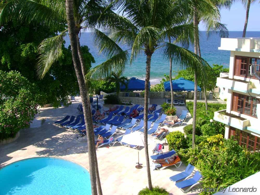 By The Sea Hotel