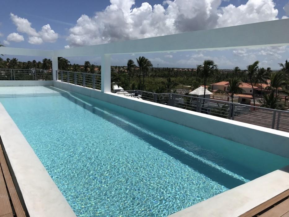 Ducassi Rooftop Pool Luxury Club And