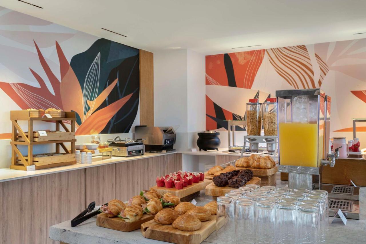 Hilton Garden 3*
