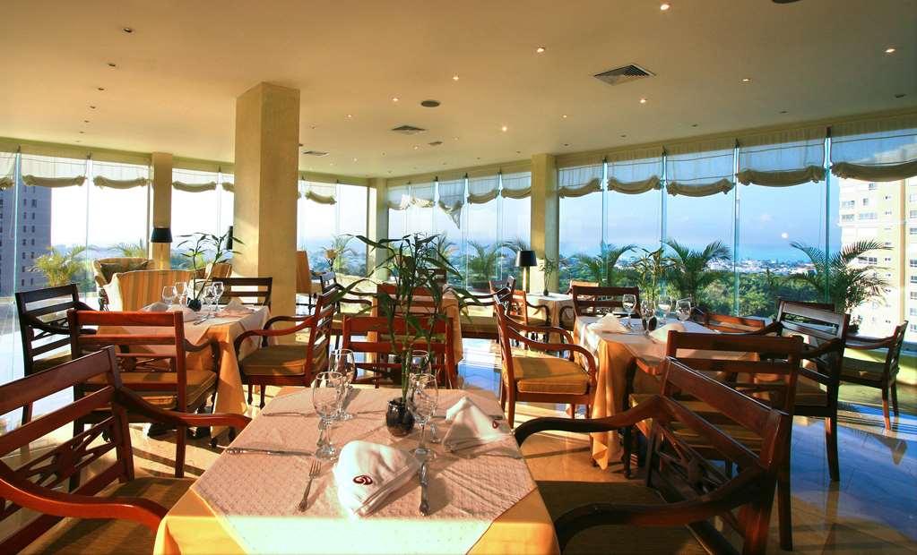 Hotel Dominican Fiesta Hotel, Trademark By Wyndham Santo Domingo