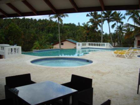 Tambora Hotel 4*