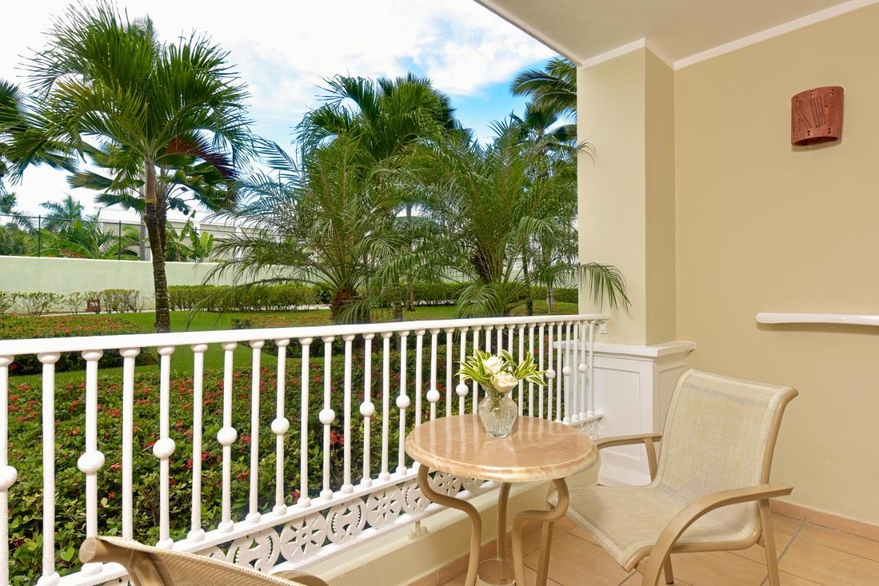 Iberostar Waves Resort