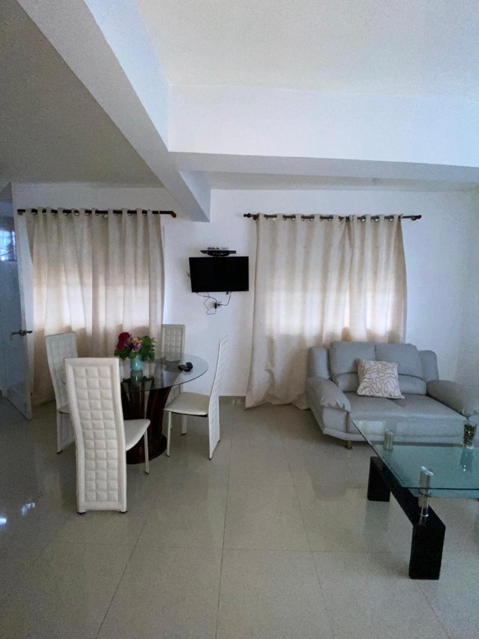 Guest house D' Franchesis Hostal 3*