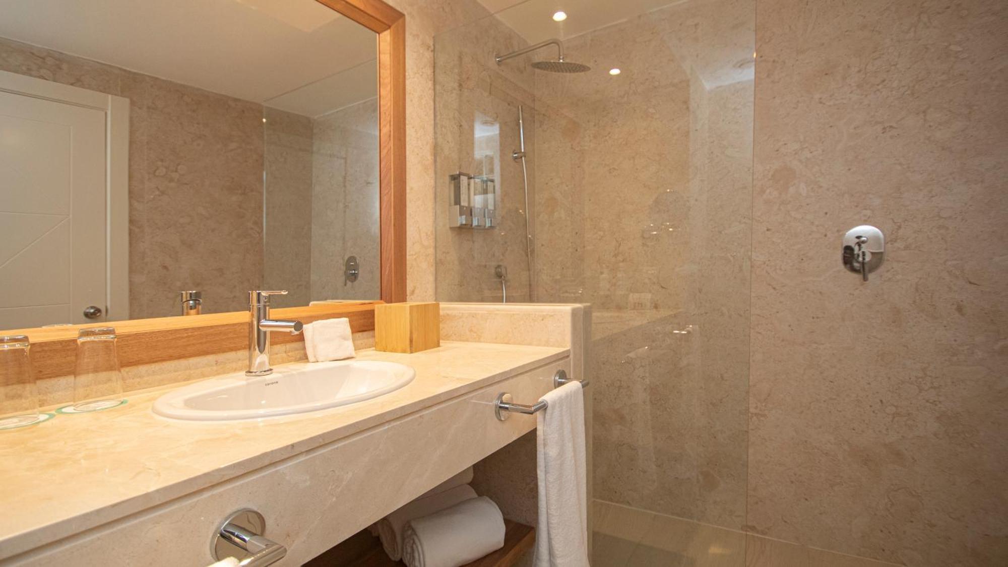 Iberostar Waves Resort 5*