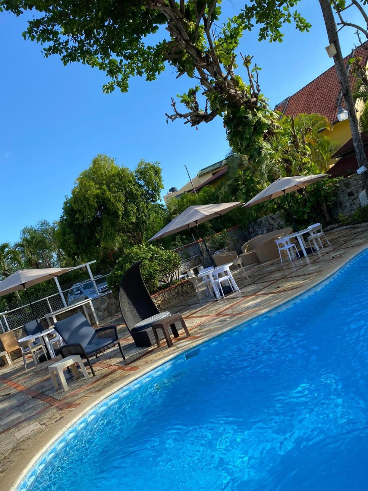 D' Franchesis Hostal Guest house
