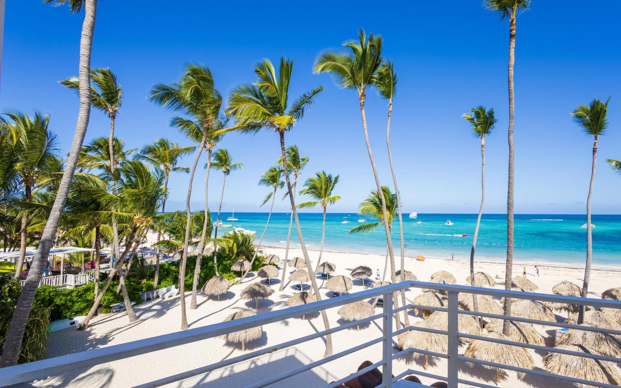 Apartment Prime Ocean View - 3-bedroom Getaway With Private Terrace On Bavaro *