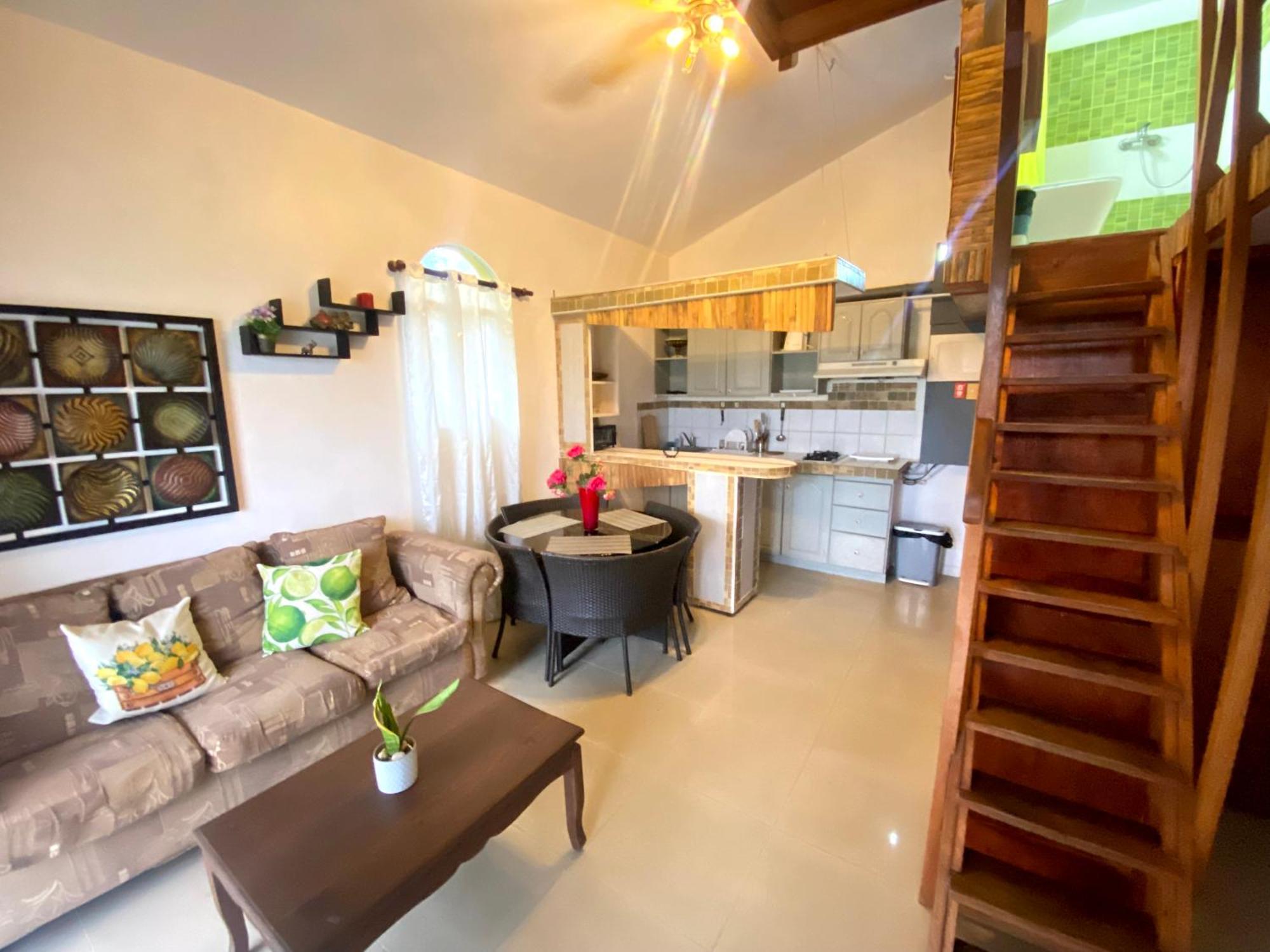 Private Study Guest house *