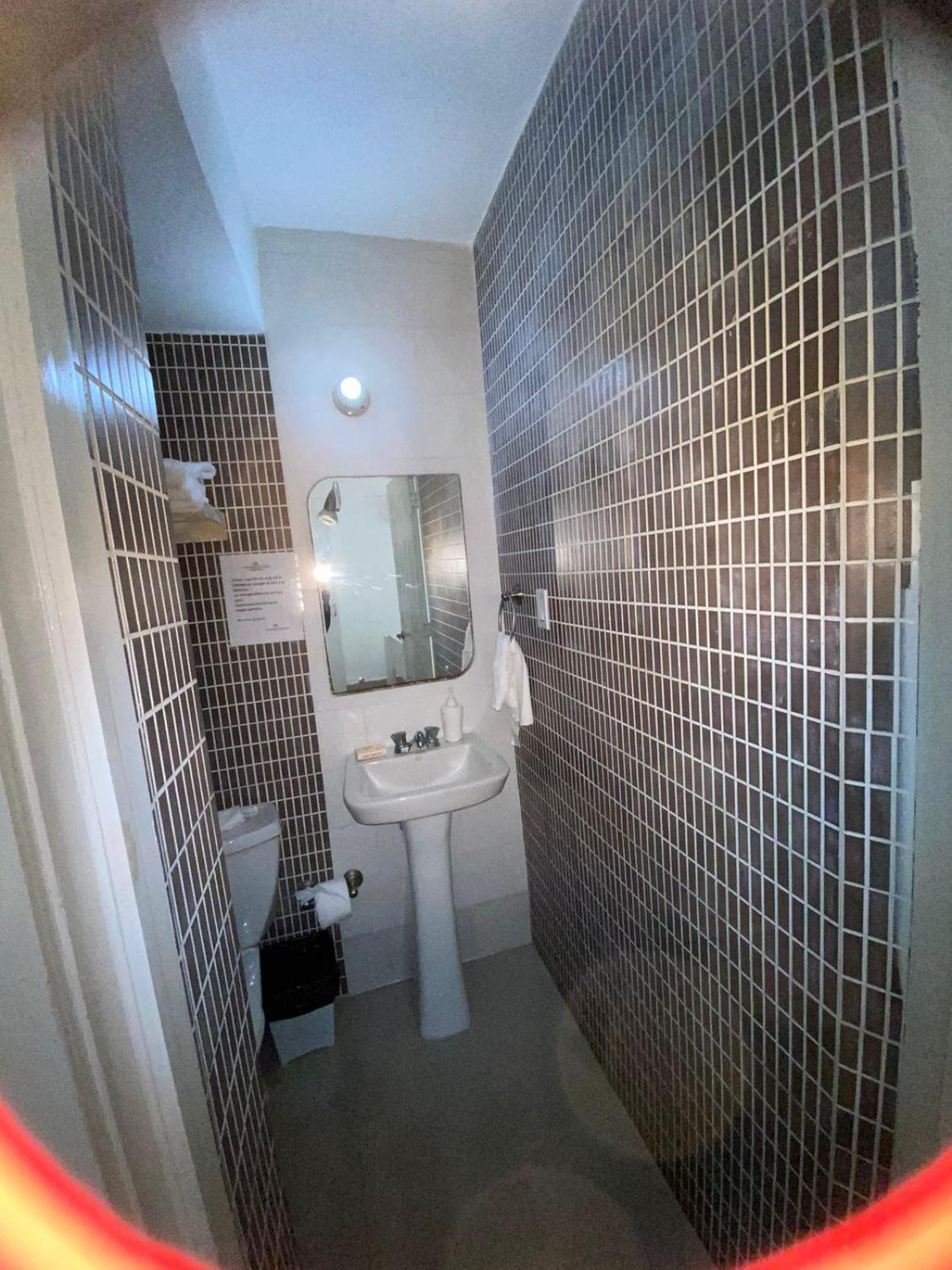D' Franchesis Hostal Guest house 3*