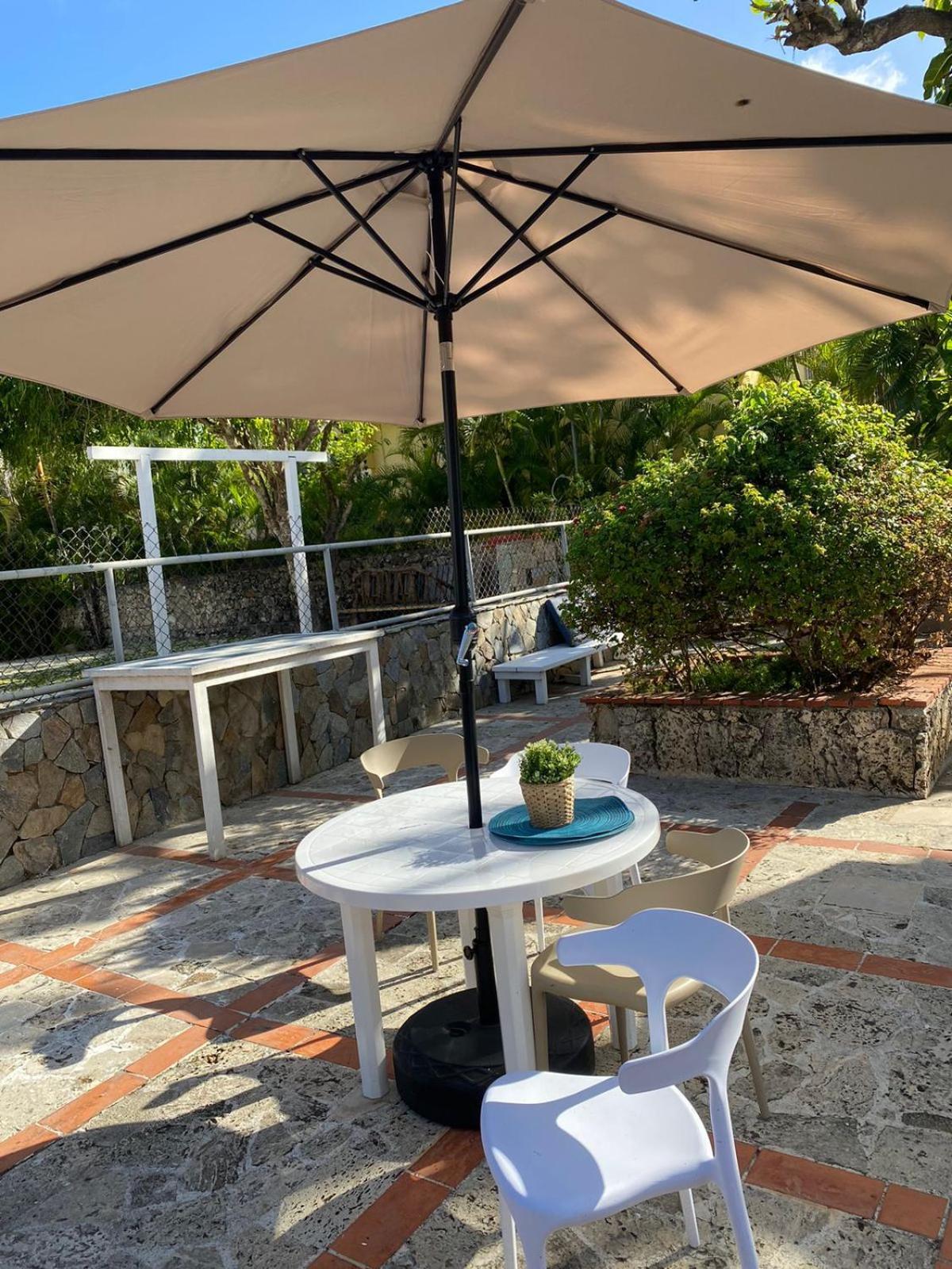 D' Franchesis Hostal Guest house Juan Dolio