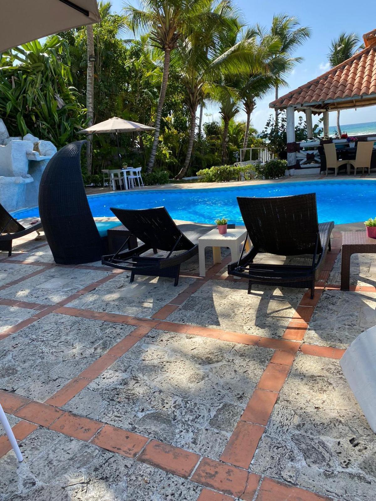 Guest house D' Franchesis Hostal 3*