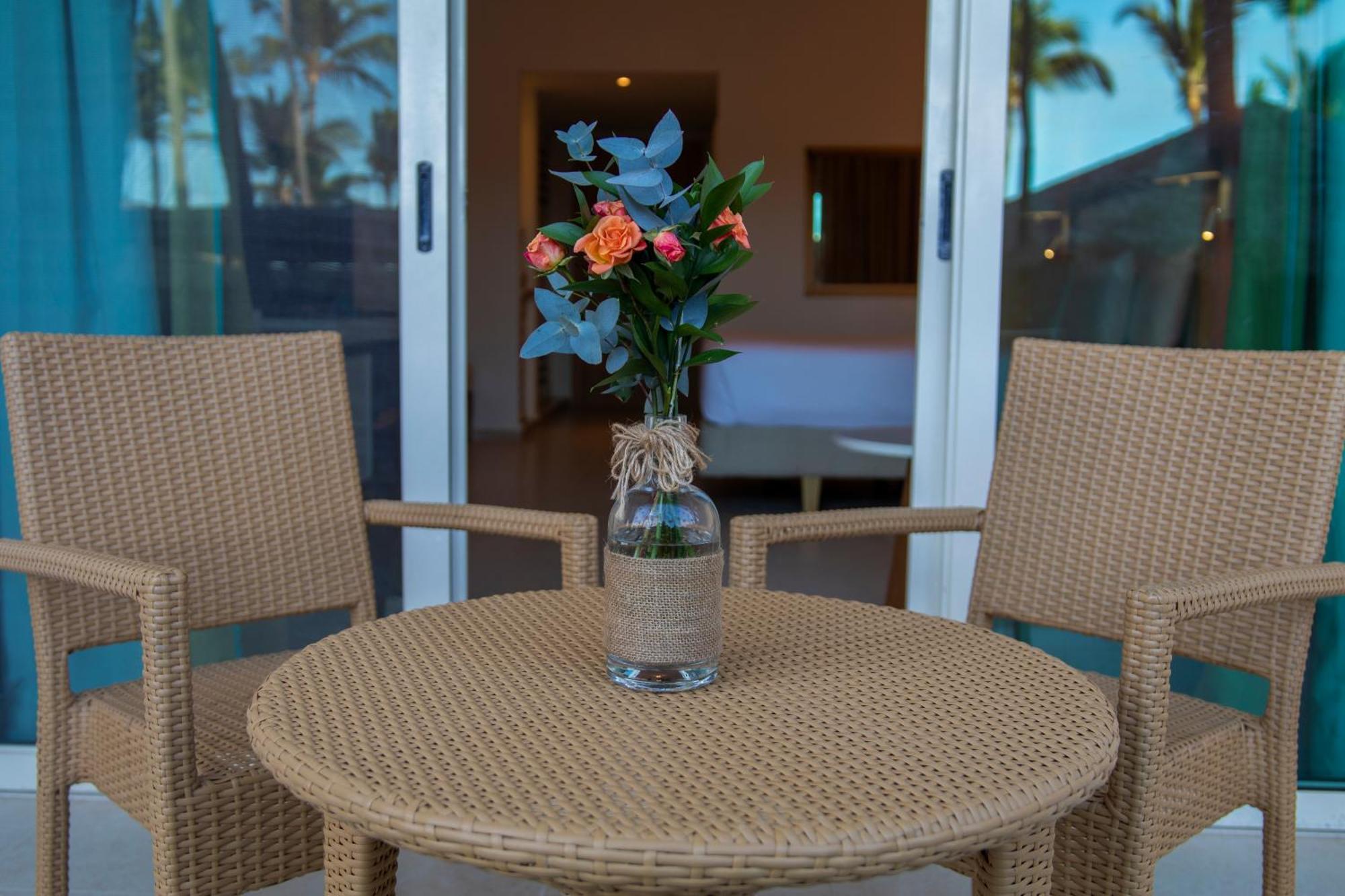 Iberostar Waves