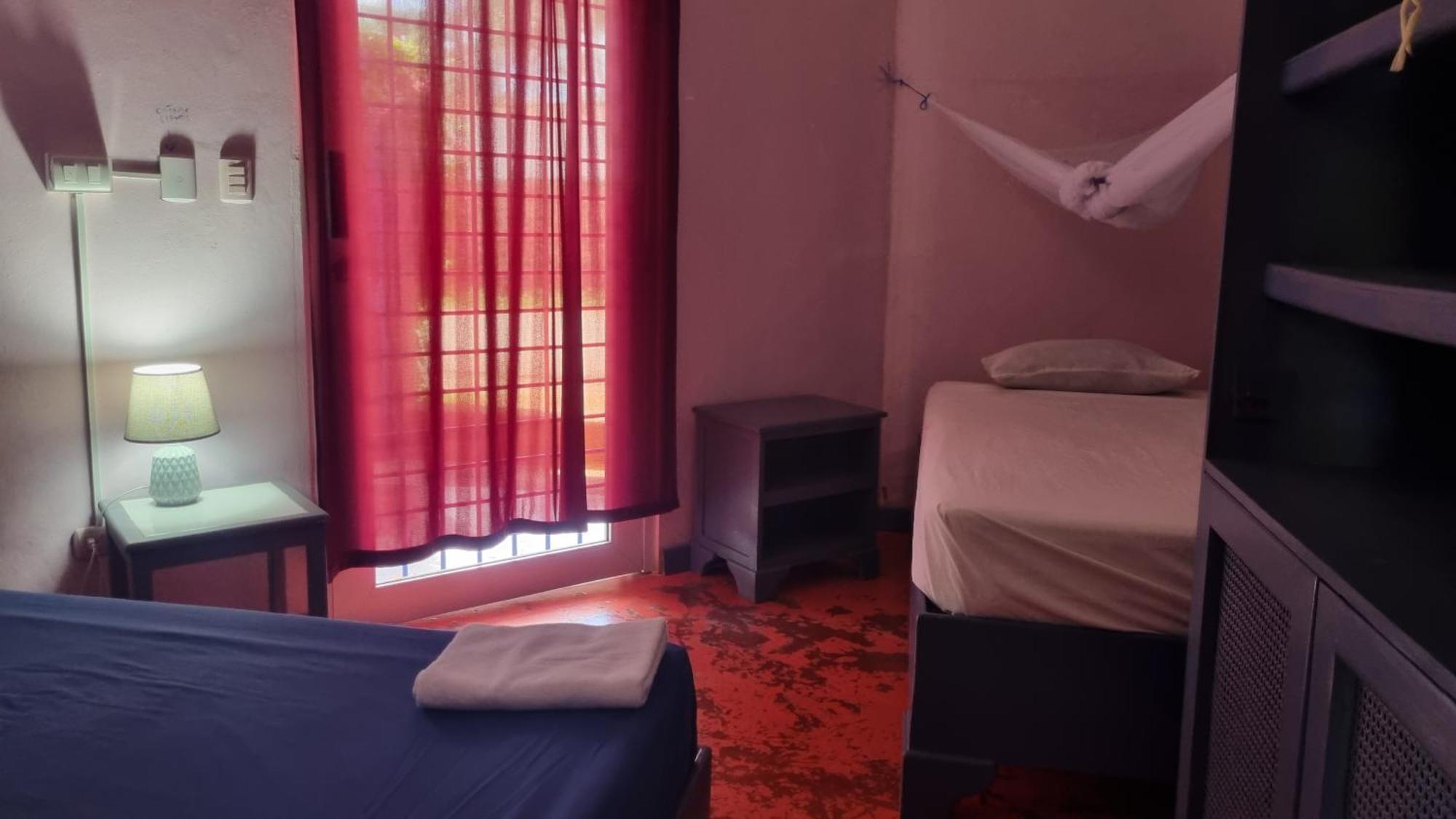 Il Triangolo Hostel