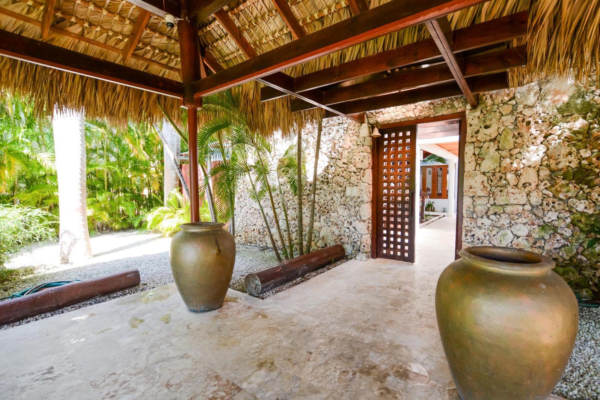 Private Pool In Puntacana & Club Villa