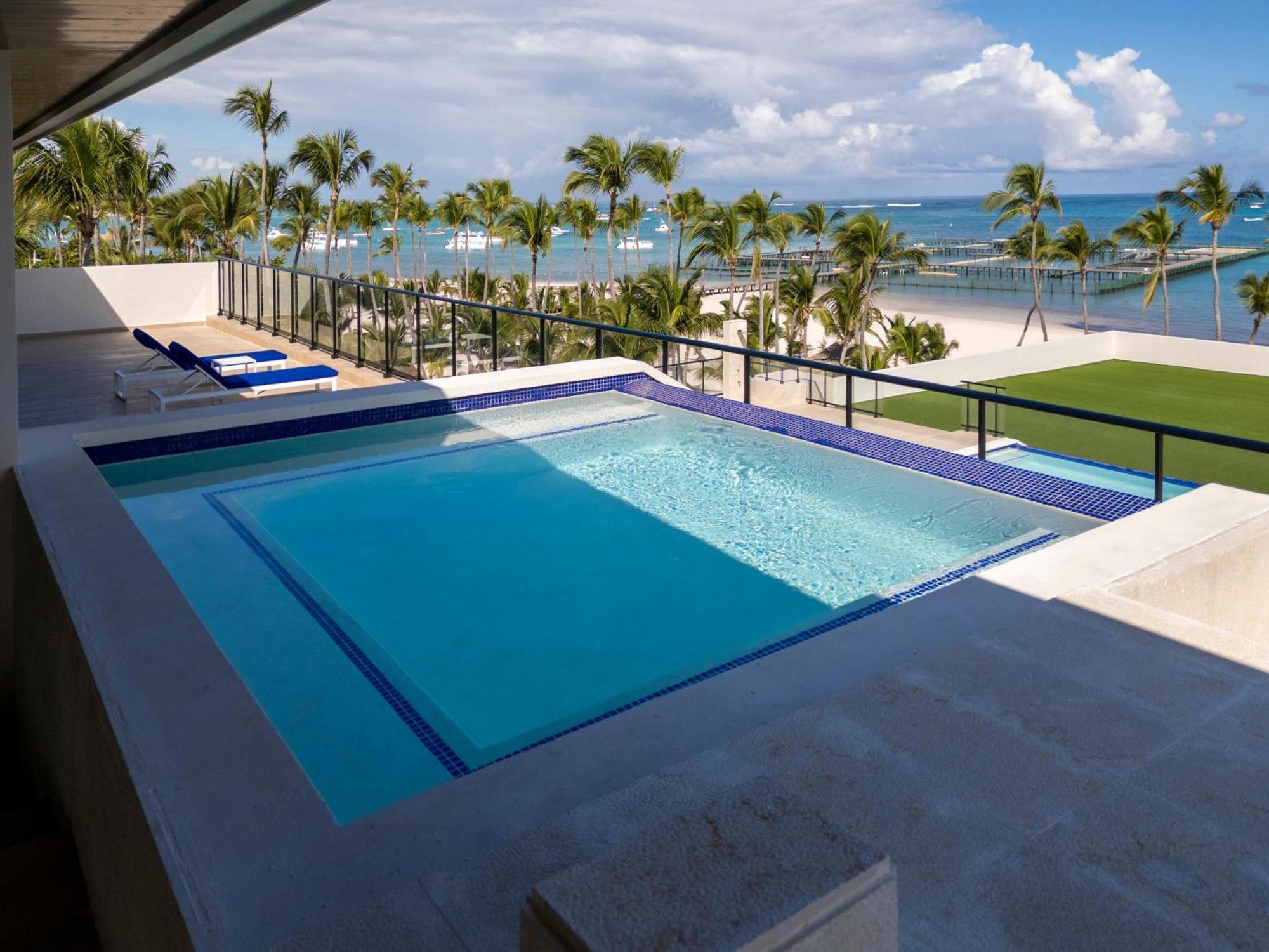 Serenade - Adults Only Resort