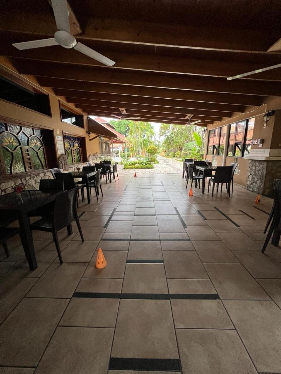 Hotel Tropicana Santo Domingo La Viva