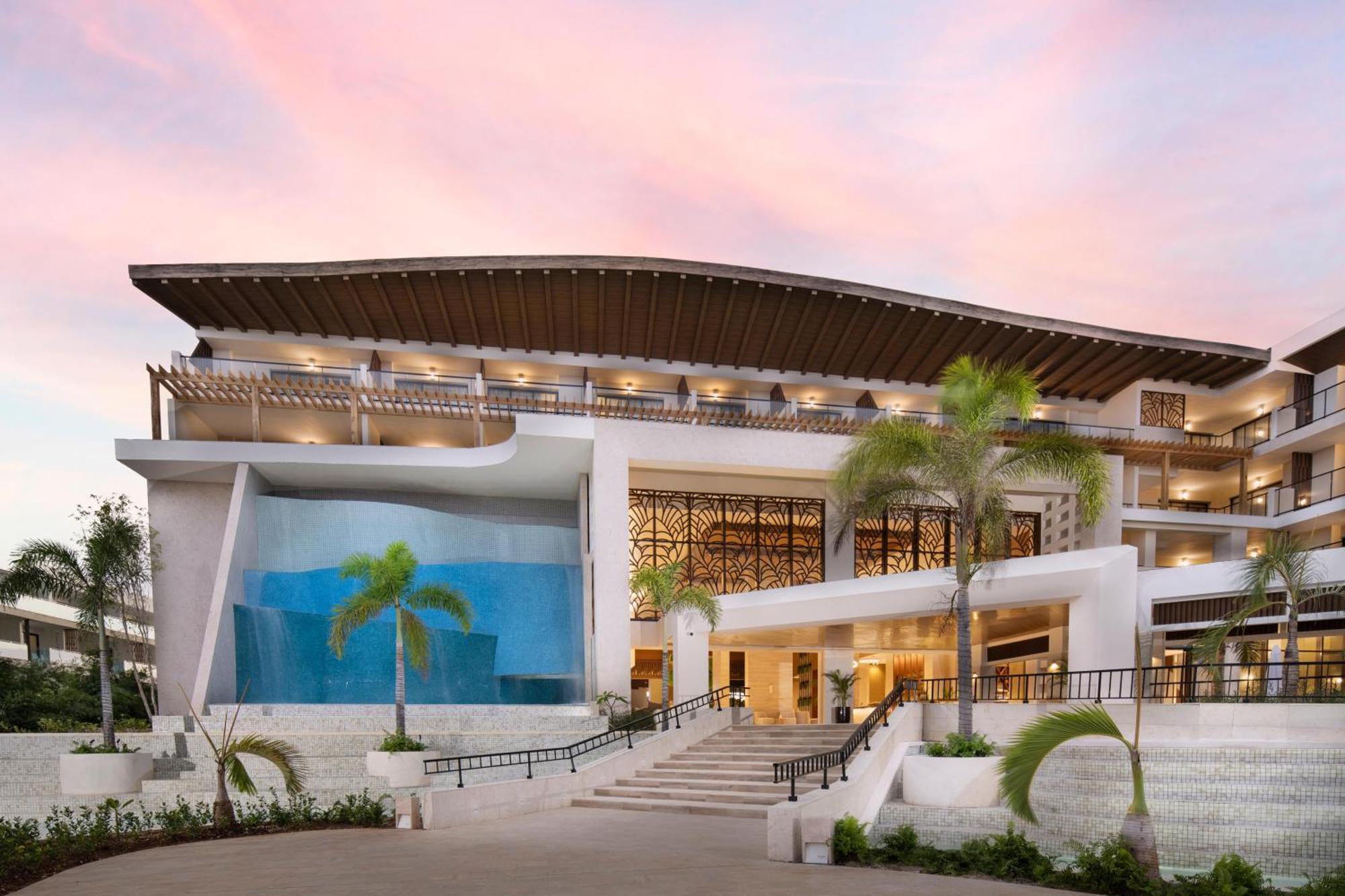 Serenade - Adults Only Resort 5*