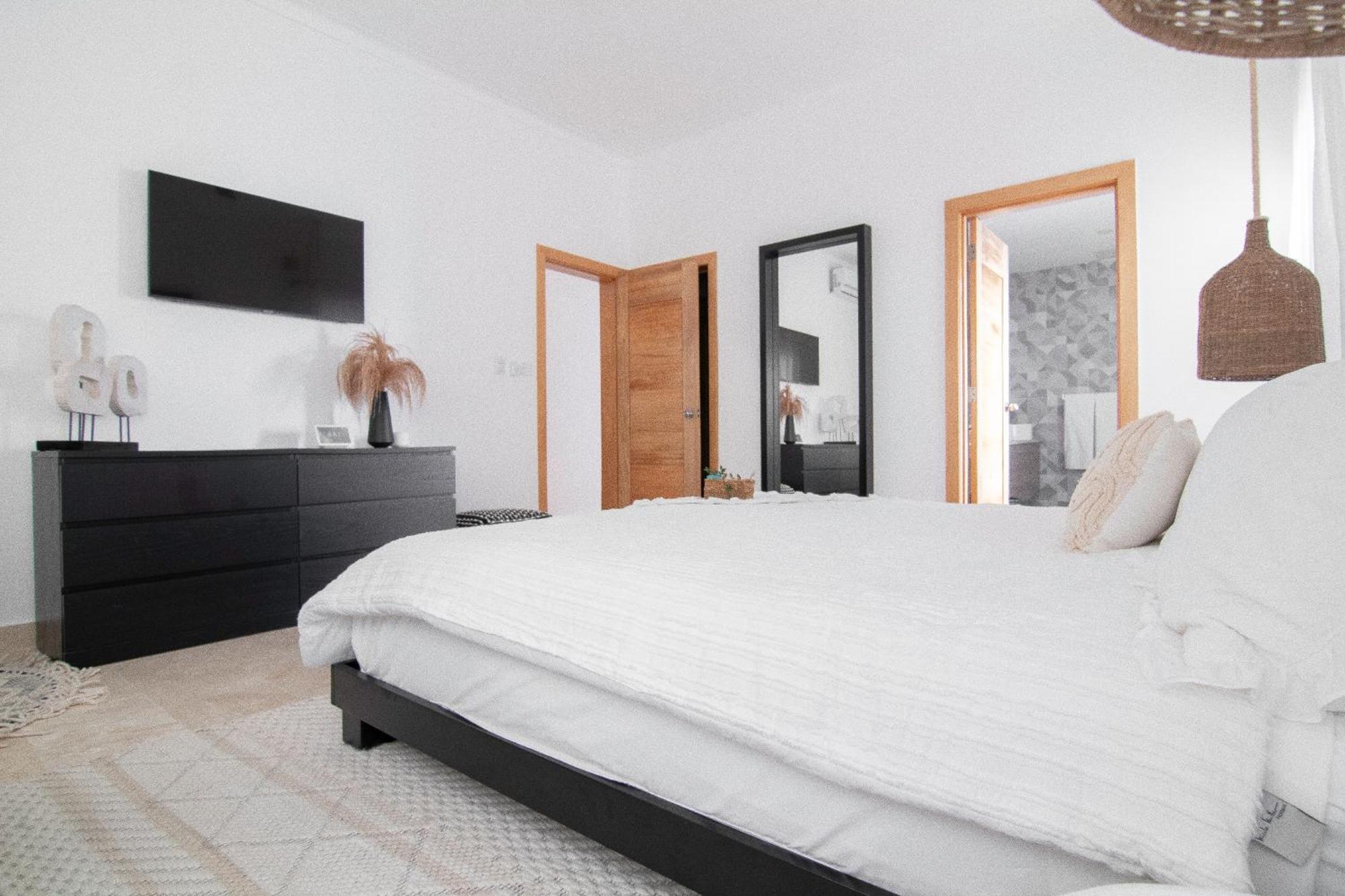 New Beachfront Penthouse Punta Popy *