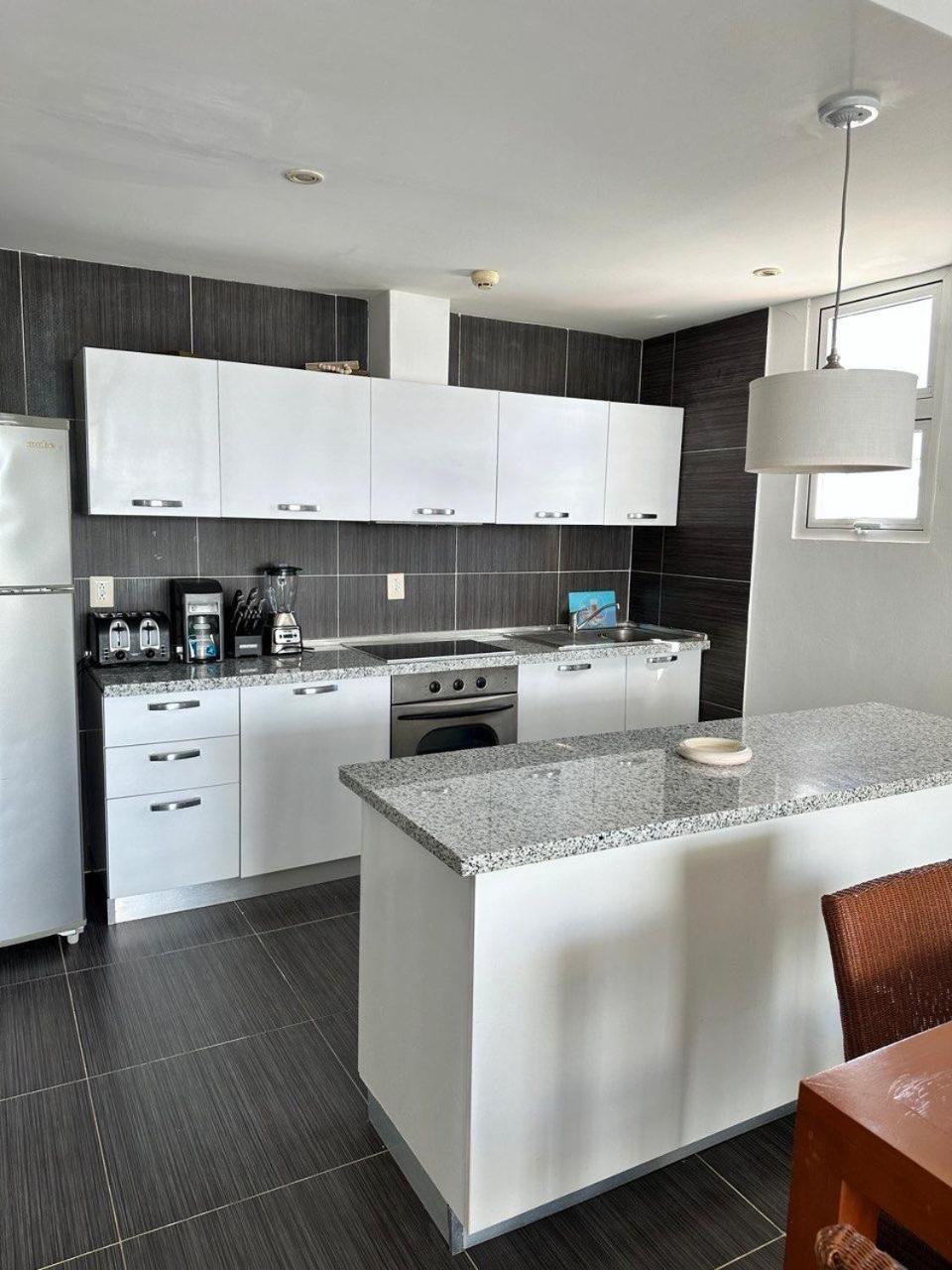 Aparthotel Vista Mare Ocean View Floor Condo, Samana