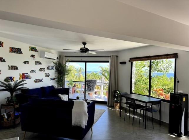 Apartment Catalina, Oceanview Multi 2 Bd 2 Bath Units With Balcony And Pool *