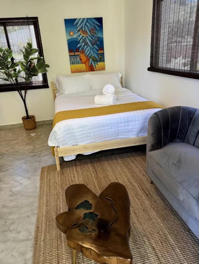 Apartment Catalina, Oceanview Multi 2 Bd 2 Bath Units With Balcony And Pool *