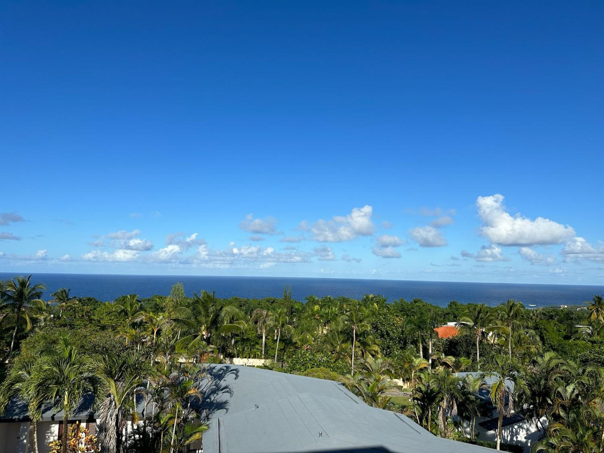 Apartment Catalina, Oceanview Multi 2 Bd 2 Bath Units With Balcony And Pool