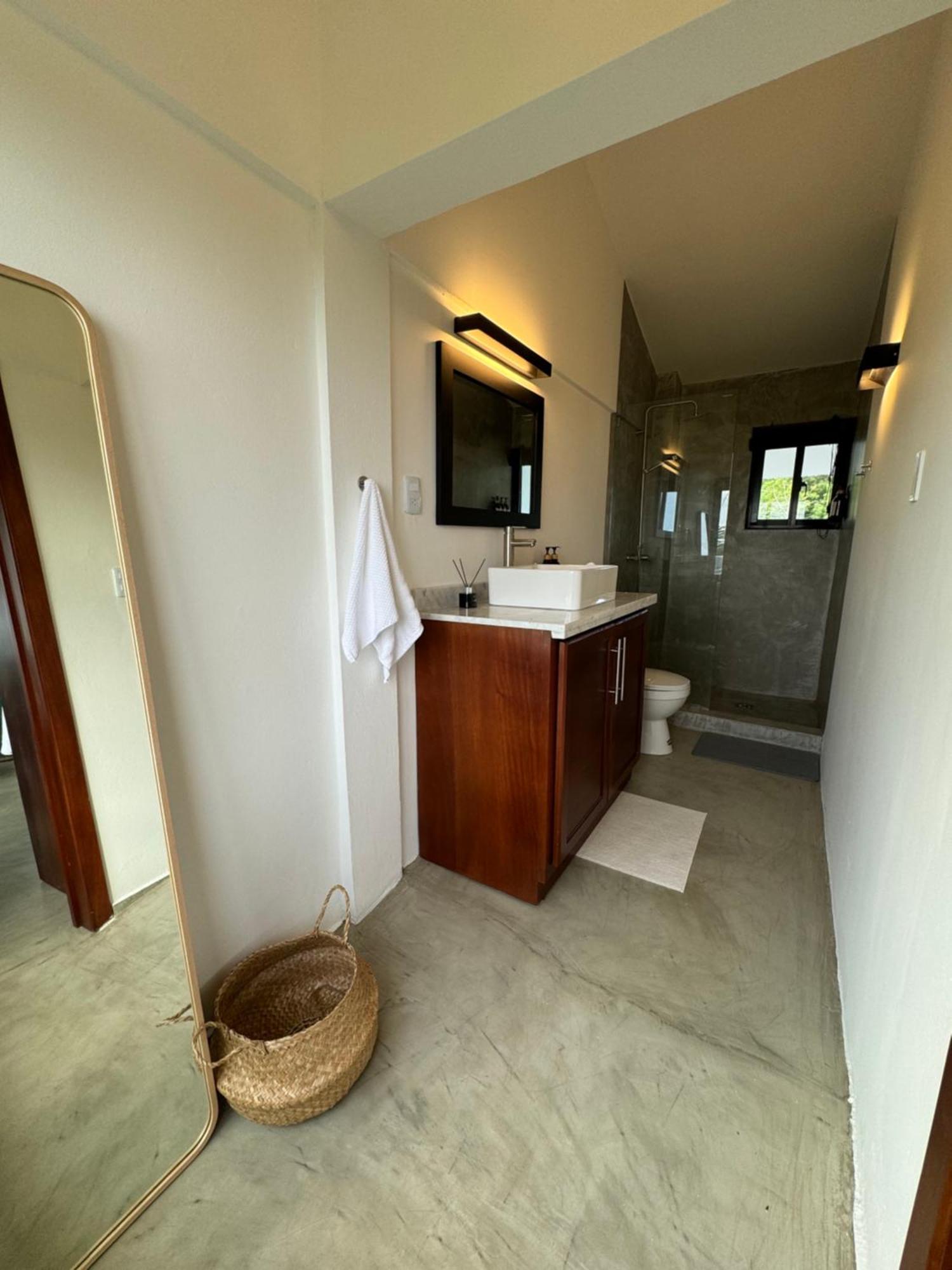 Apartment Catalina, Oceanview Multi 2 Bd 2 Bath Units With Balcony And Pool Cabrera