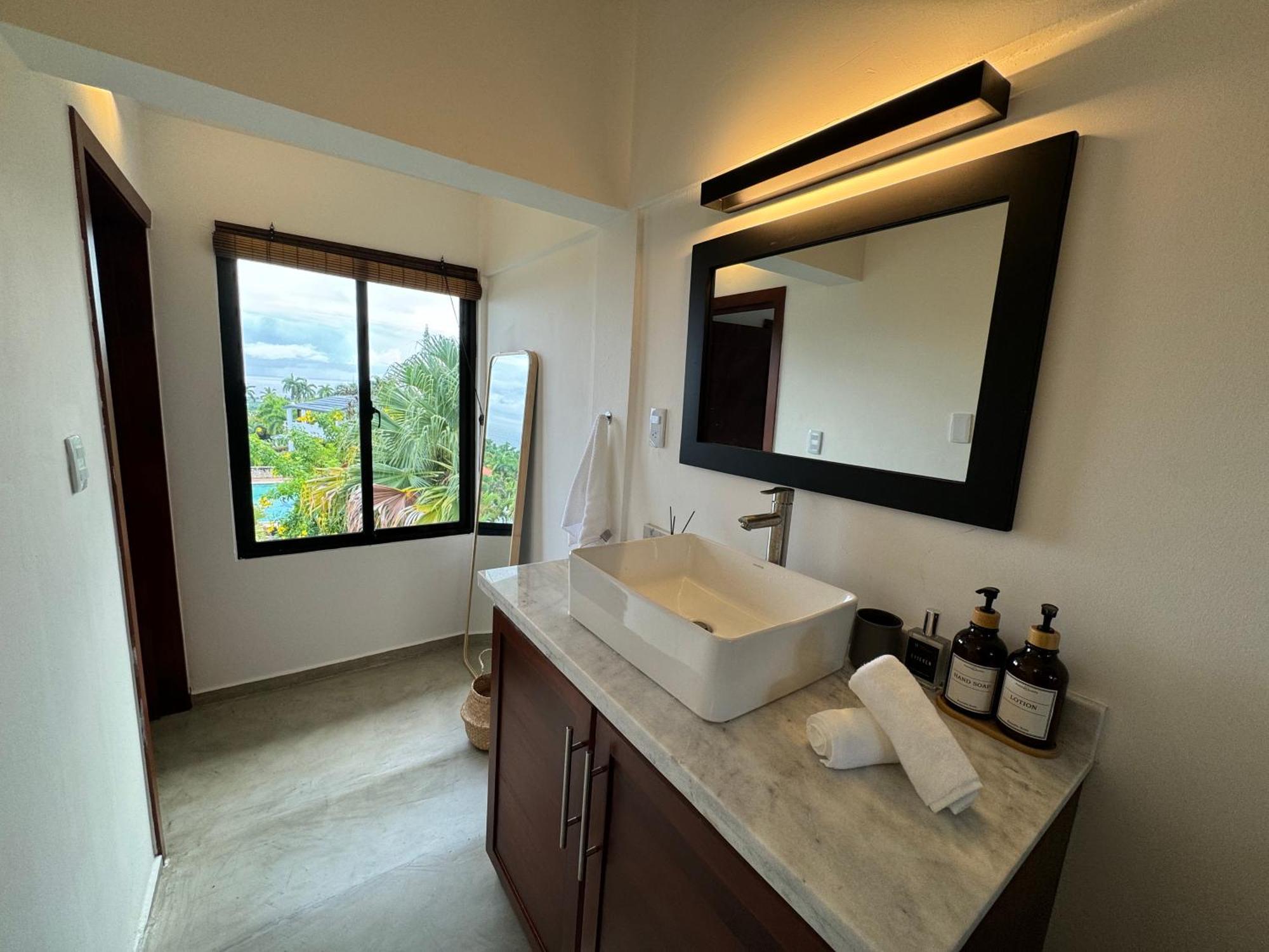 Apartment Catalina, Oceanview Multi 2 Bd 2 Bath Units With Balcony And Pool Cabrera
