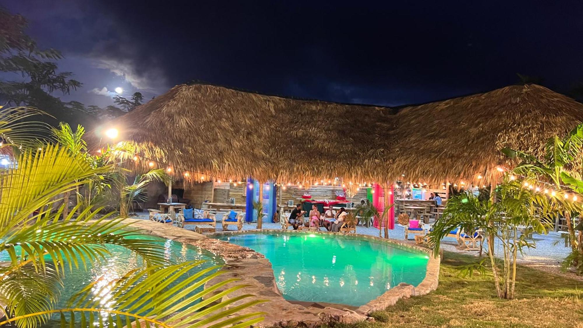 Tropical & Restaurant-pizzeria 4* Las Galeras