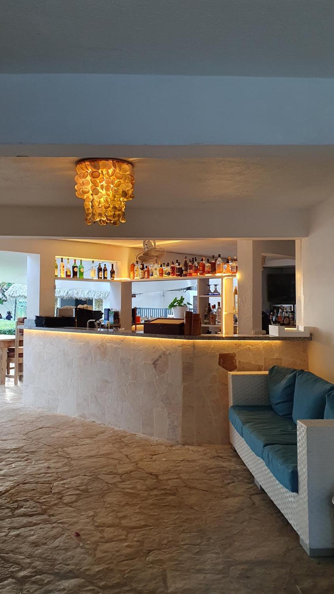 Triton Boutique & Restaurant