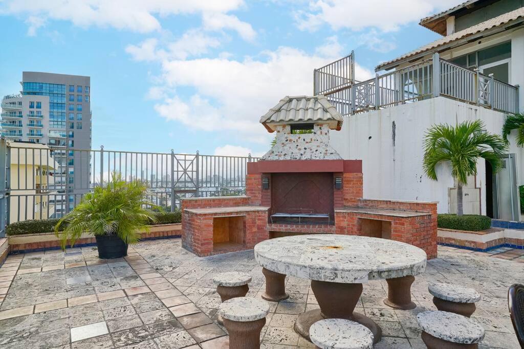 Apartment Luxurious Ocean View *
