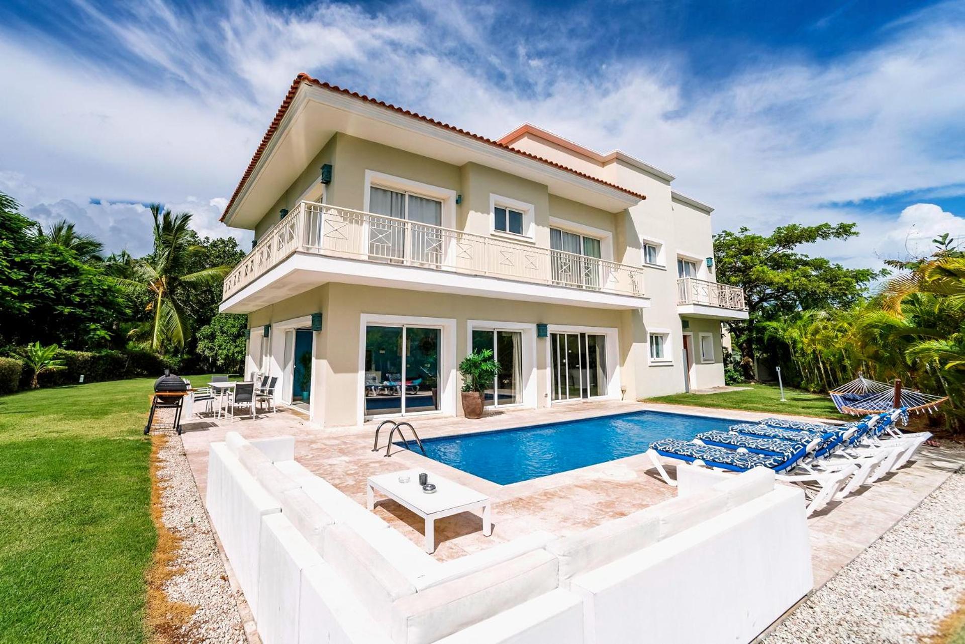 Luxury Private Villas With Pool, Private Beach, Bbq