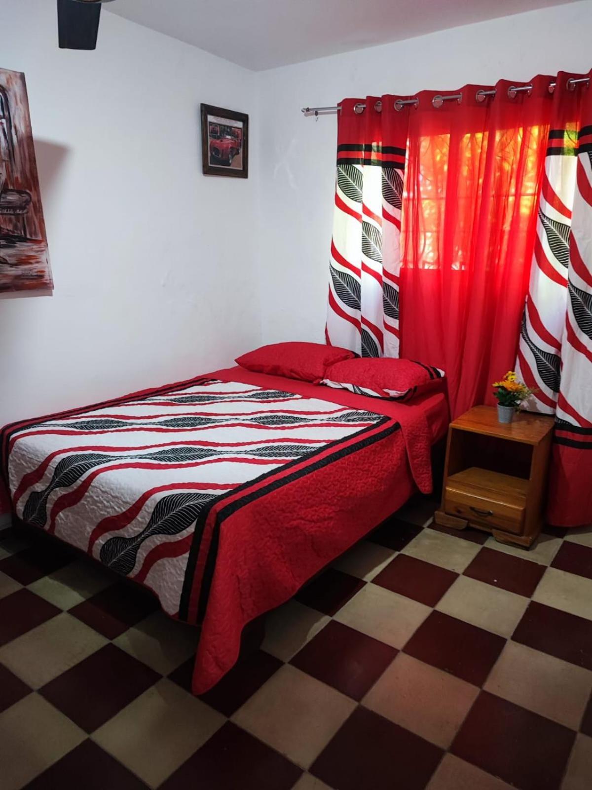 Capri 3*