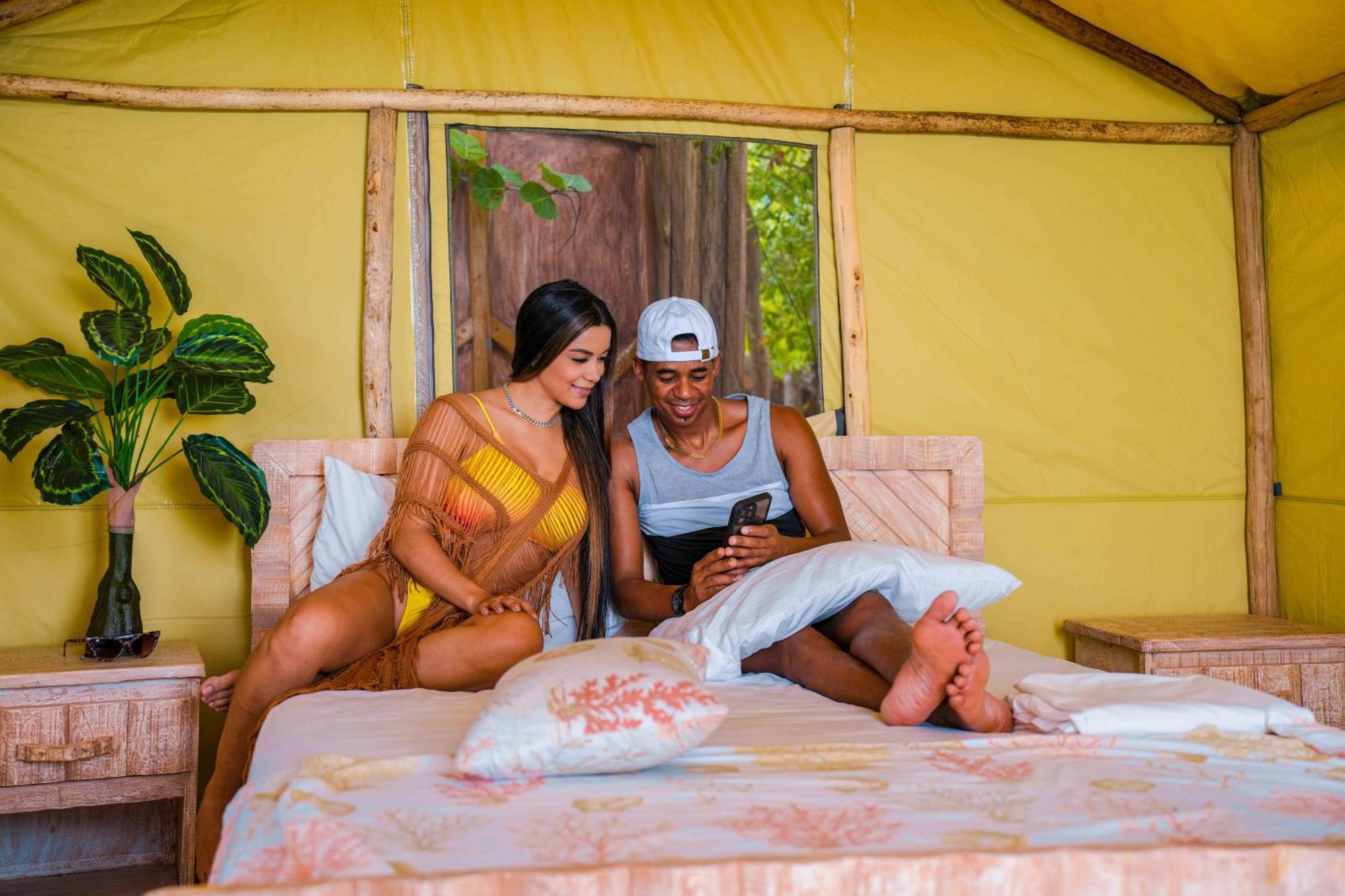 Glamping Cueva De Aguilas 2*