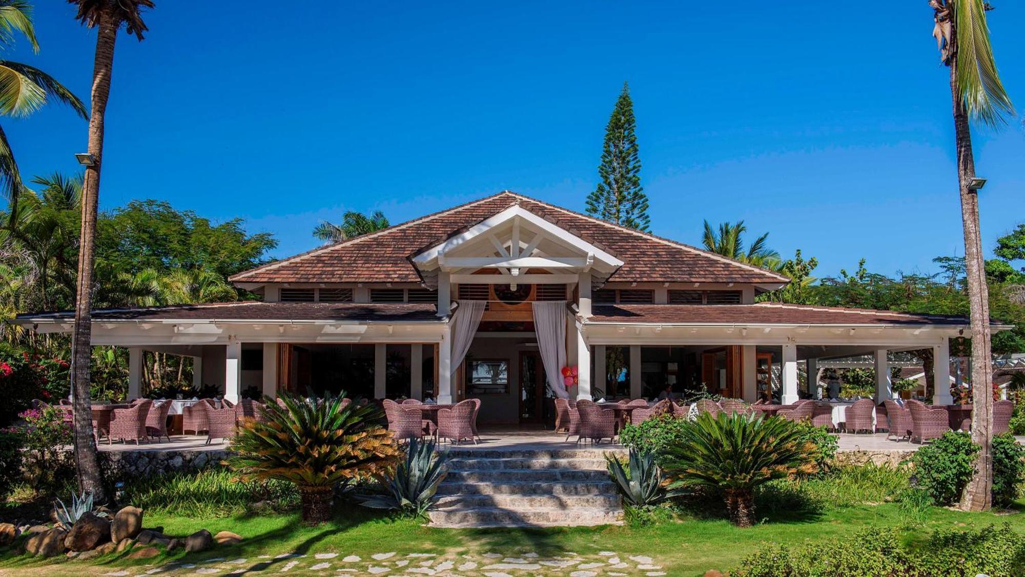 Tracadero Club & Holidays Resort