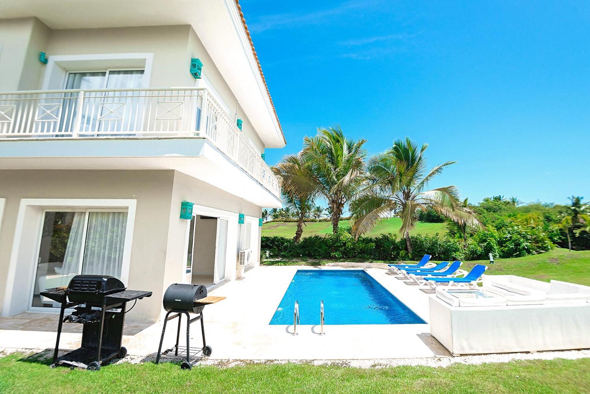 Luxury Private Villas With Pool, Private Beach, Bbq *