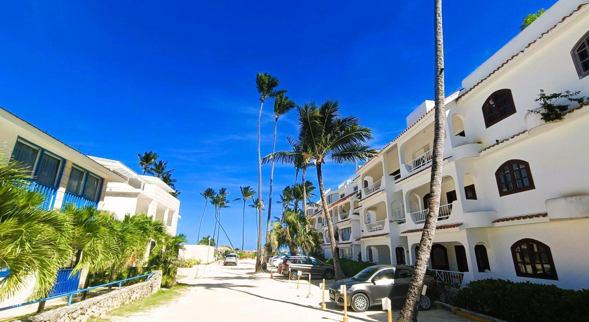 Aparthotel Flor Del Mar Beachfront