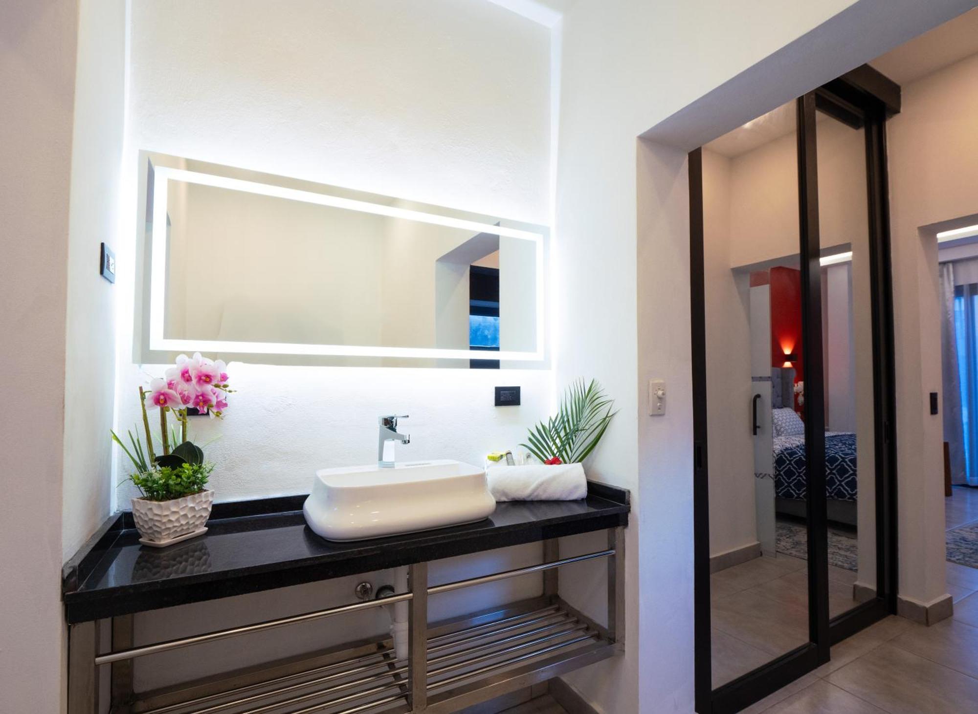 Instyle Residences At Rizz